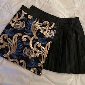 Junior faux leather pleated skirt w/sequins detail
